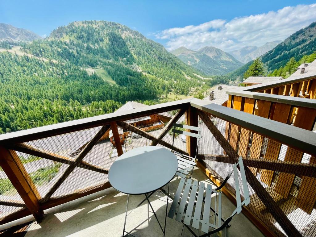 T2 avec balcon pour 5 personnes Isola 2000