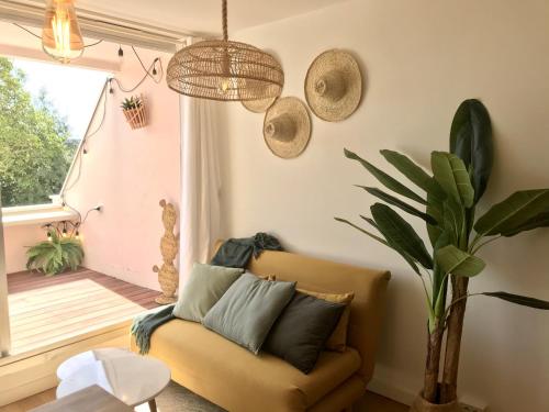 T2 avec terrasse 100m plage, proche centre-ville