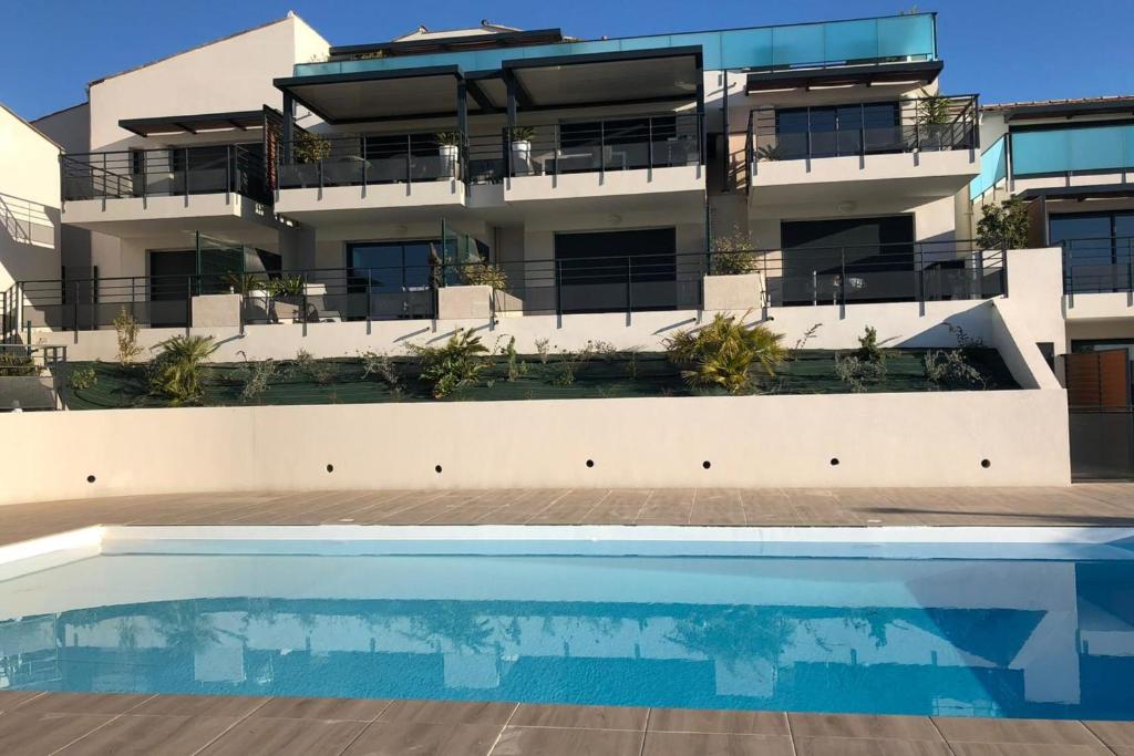 Appartement T2 brand new with shared pool in Fréjus 708 Boulevard Berlioz 83370 Fréjus