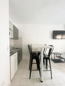 Appartement T2 Cannes center 1 Rue du Châtaignier 06400 Cannes Provence-Alpes-Côte d\'Azur