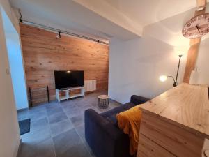 Appartement T2 CENTRE COUTOUVRE 334 Grande Rue 42460 Coutouvre Rhône-Alpes