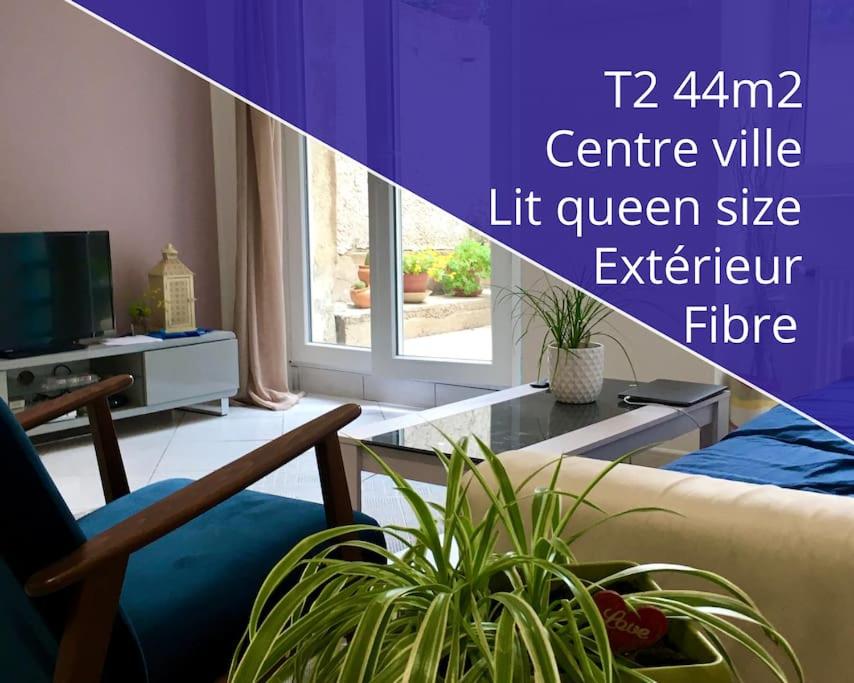 Appartement T2 centre ville- 44m2- terrasse -queen bed 34 Rue Benoît Malon 42000 Saint-Étienne