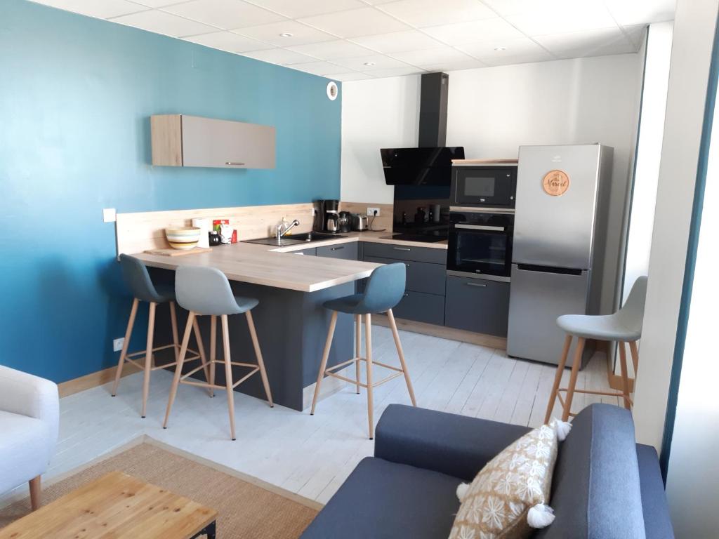 Appartement T2 Cosy 42m² Hypercentre St Patern Vannes 2eme étage 4 rue place Cabello 56000 Vannes