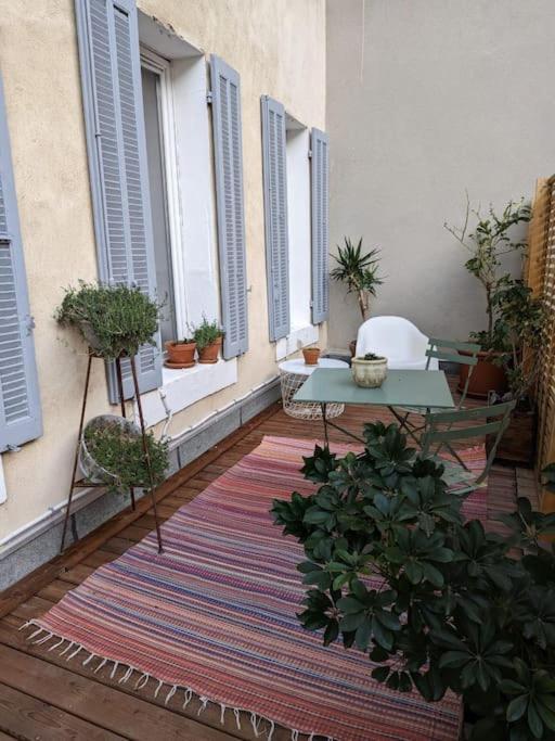 Appartement T2 cosy avec terrasse et parking 72 Rue Jules Moulet 13006 Marseille