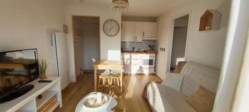 T2 cosy/balcon sud ouest/300m-mer/Villers sur Mer
