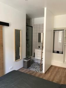 Appartement T2 COSY EN PLEIN CENTRE HISTORIQUE D'AJACCIO 55 Rue Cardinal Fesch 20000 Ajaccio Corse