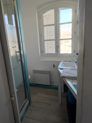 Appartement T2 de 42M2 en Intramuros 27 Rue et Place Noël Antoine Biret 84000 Avignon Provence-Alpes-Côte d\'Azur