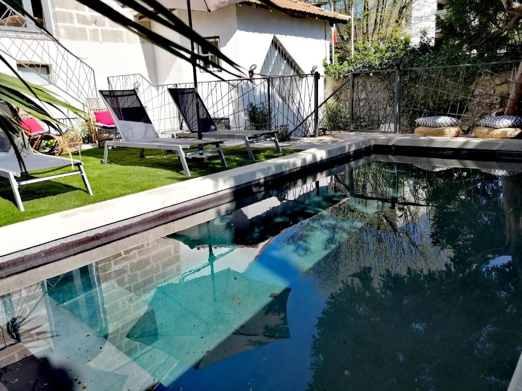 T2 duplex, parking gratuit et accès jardin