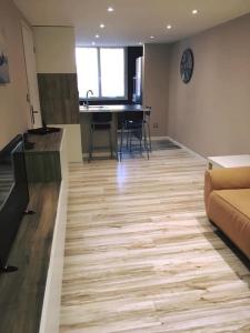 T2 duplex, parking gratuit et accès jardin