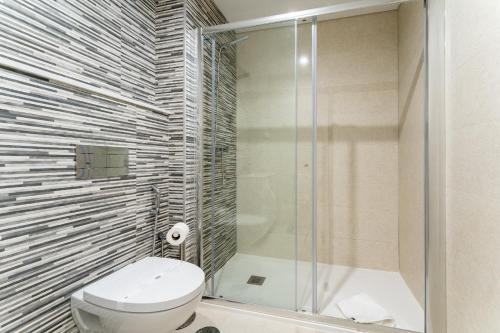 T2 Elia Apartment