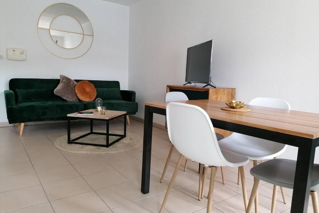 Appartement T2 entier - Hyper centre - Cosy home B55 1 Rue Saint Jacques 31330 Grenade