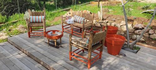 T2 G dans maison en centre ville avec jardin ideal couple curistes
