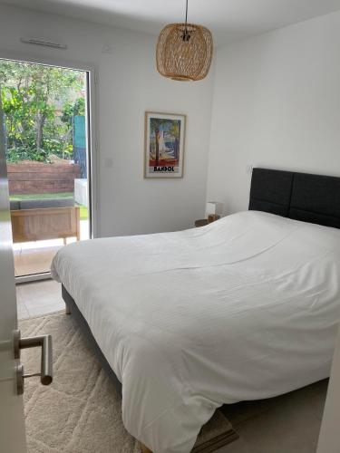 Appartement T2 GARDEN BEACH 11 Allée Docteur Seillon 83270 Saint-Cyr-sur-Mer Provence-Alpes-Côte d\'Azur