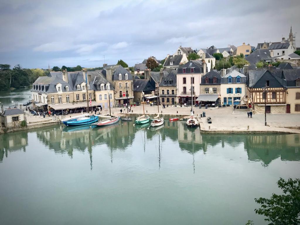 T2 Grand Veïzit à Saint-Goustan - Vue sur la rivière d'Auray 2ème Etage 18 Quai Neuf, 56400 Auray