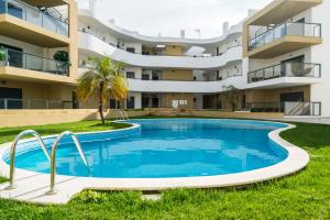 Appartement T2 in Alvor with Rooftop Terrace & Pool Rua Serpa Pinto Albur Village 8500-087 Alvor Algarve