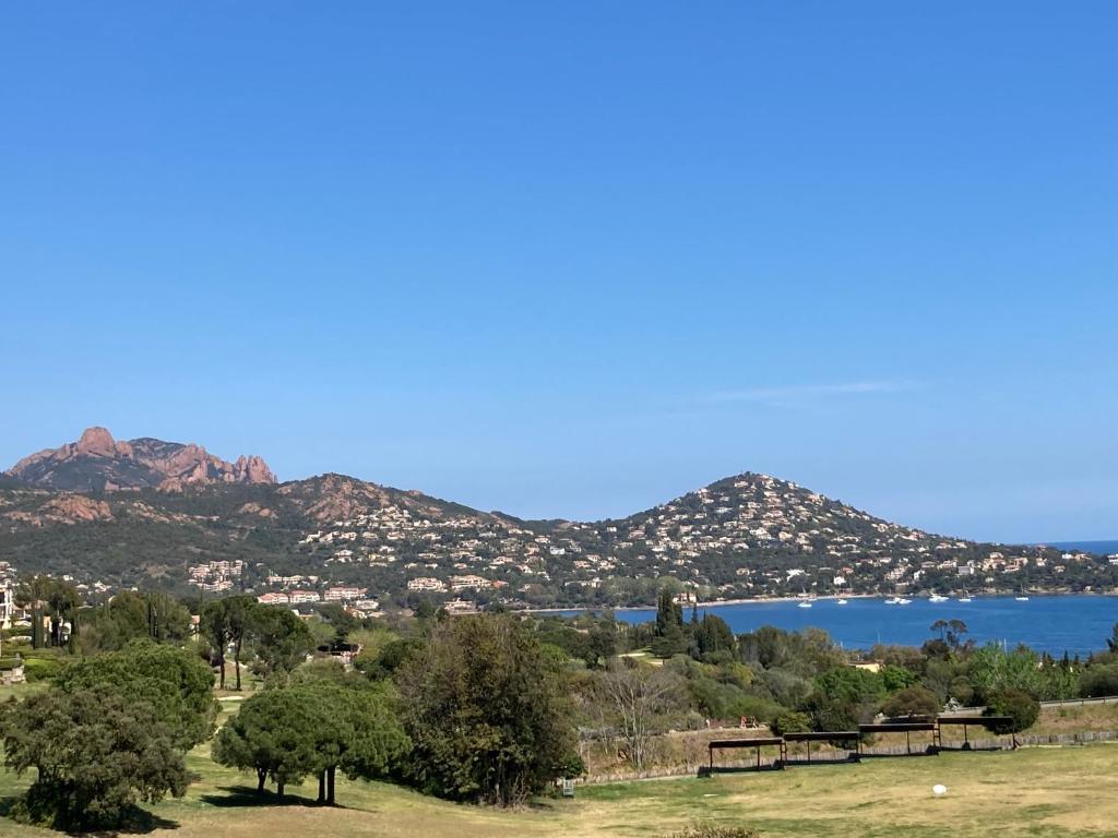 Appartement T2 Le Hameau Cap Esterel K4 015 Allée de l'Horizon 83700 Drammont