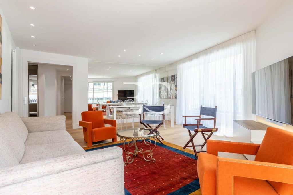 T2 Le Lazare, Parking + extérieur 45400 Fleury-les-Aubrais