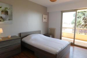 T2 Le Naxos luxury residence with sea view and parking