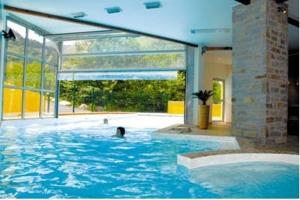 T2 RESIDENCE 3 ETOILES Piscine chauffée Sauna Hammam