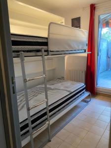 T2 Rez de jardin 300m Plage de Beaucours Sanary sur Mer