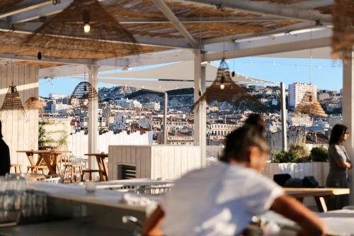 T2 spacieux avec grande terrasse - Vue magnifique à 2mn du Vieux-Port