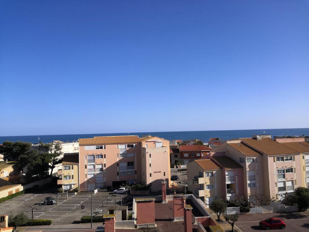 T2 TERRASSE 200M DES PLAGES résidence le solarium bat A appartement no 4 36 Avenue du Languedoc, 11100 Narbonne-Plage