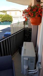 Appartement T2 TERRASSE 200M DES PLAGES résidence le solarium bat A appartement no 4 36 Avenue du Languedoc 11100 Narbonne-Plage Languedoc-Roussillon