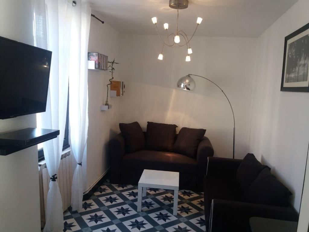 Appartement T2 tout confort avec terrasse 48 Rue Anatole France 12110 Cransac