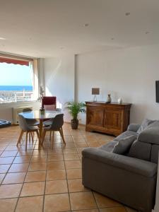 T2 VUE IMPRENABLE SUR CASSIS