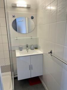 T2 vue mer avec accès direct à la plage