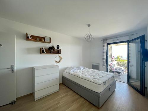 T2 VUE MER - ENTREE DE VILLE
