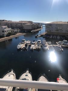 T2 vue mer Mezzanine les Quilles Sète