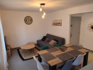 T3 45M2, Cap d'Adge,Secteur Falaise,4-6 pers,Clim,100m plage