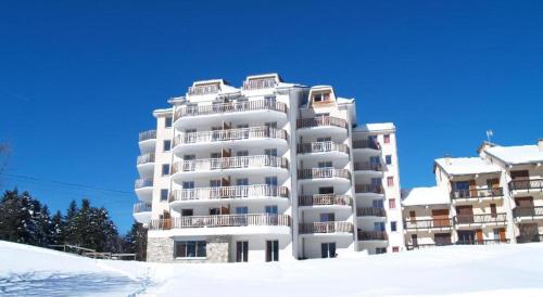 T3 - 6 PERS - PIEDS DES PISTES + PISCINE BALCON