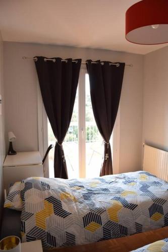 T3 85m²+2 terraces sea view all accessible by foot