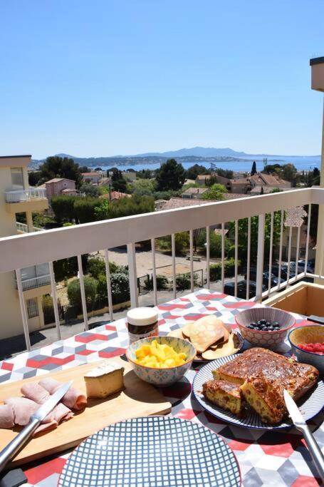 Appartement T3 85m²+2 terraces sea view all accessible by foot Rue Jenner 83150 Bandol