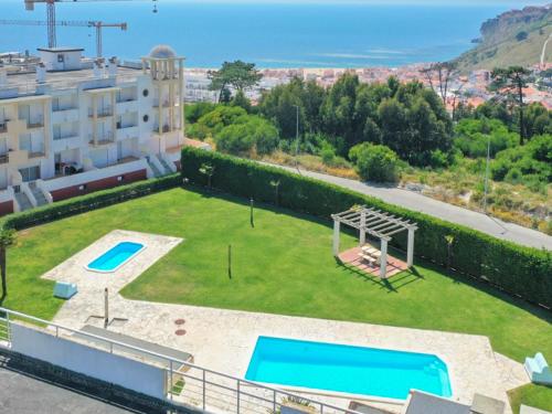 T3 Alto da Nazaré House