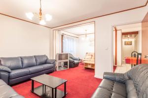 T3 apartment with a balcony near the center of Annecy