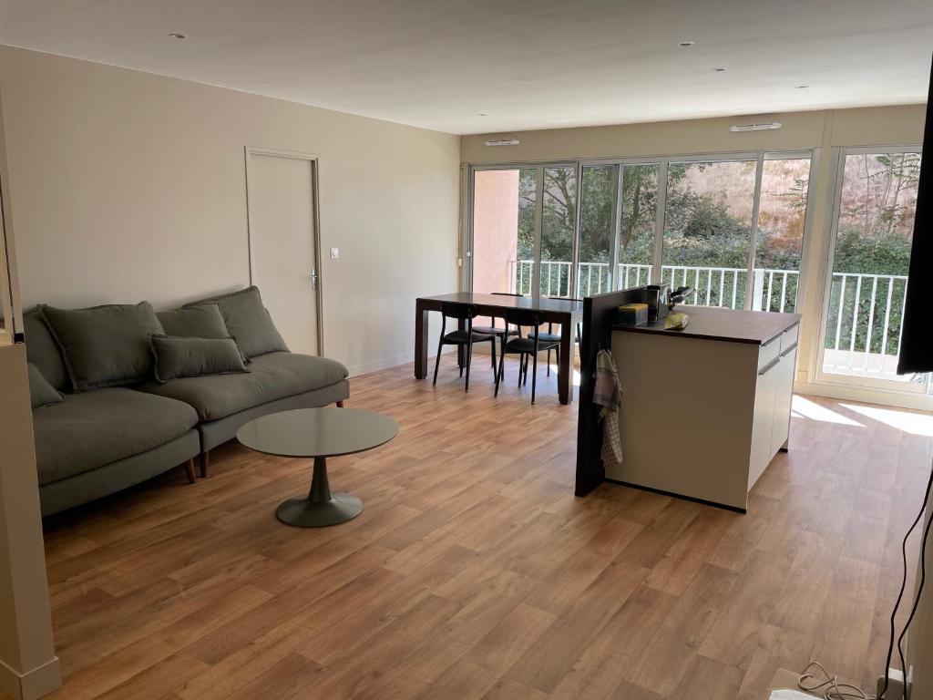 T3 Arcachon centre proche plage 96 Cours Desbiey - Appt 33, 33120 Arcachon