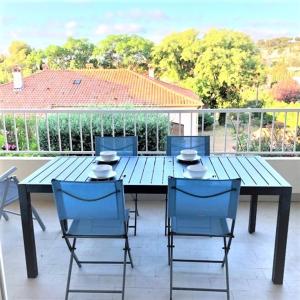 Appartement T3 Arcades Fleuries Carqueiranne Avenue de la Gare 83320 Carqueiranne Provence-Alpes-Côte d\'Azur