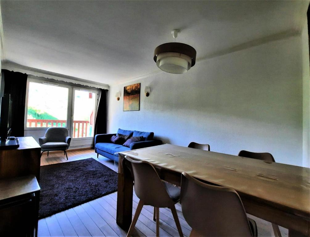 T3 avec balcon plein sud en bord de mer – 50 ml .2 chambres tout confort, équipé de chauffage électrique pour période hivernale, 62176 Camiers
