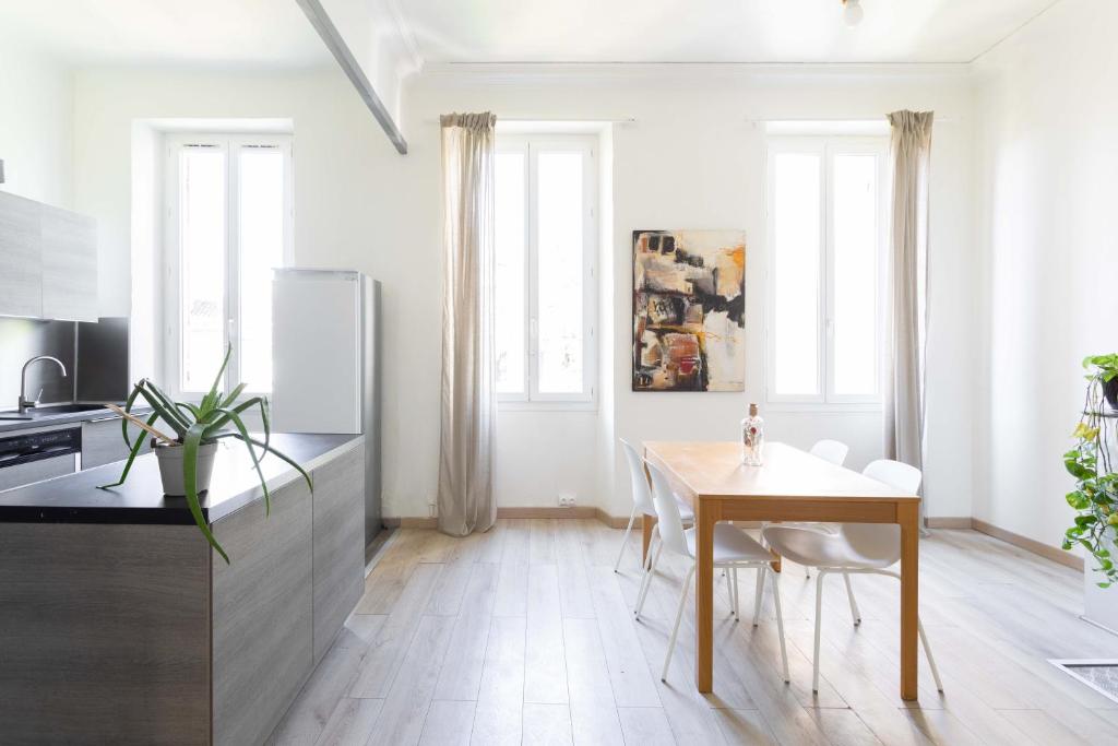 Appartement T3 ** COURS JULIEN ** LUMINEUX 72 Rue Saint-Savournin 13001 Marseille