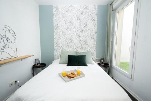 T3-EXCEPTIONNEL-2 terrasses-2 places de parking-spacieux-proche Paris