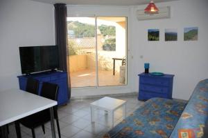 Appartement T3 familial avec accès direct à la plage. Appartement 10 Résidence Solaris Rue  des Elmes 66650 Banyuls-sur-Mer Languedoc-Roussillon