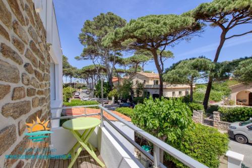 T3 Les Pins-Les Pesquiers-Clim/WIFI 100m de la plage