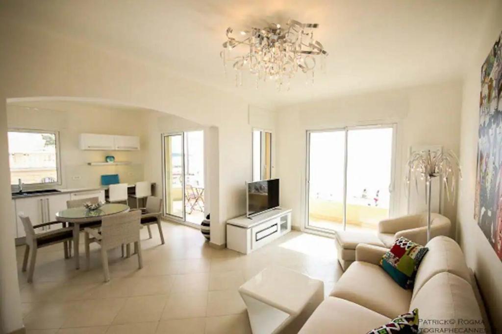 Appartement T3 Louise \ 29 Boulevard Charles Guillaumont 06160 Antibes