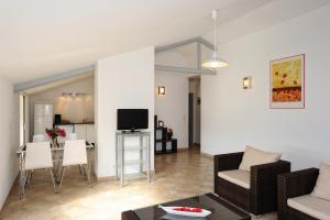 Appartement T3 Plein centre de St Florent Place des Portes 20217 Saint-Florent Corse