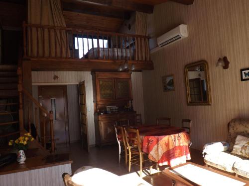 T3 très agréable, 2 terrasses, bien placé