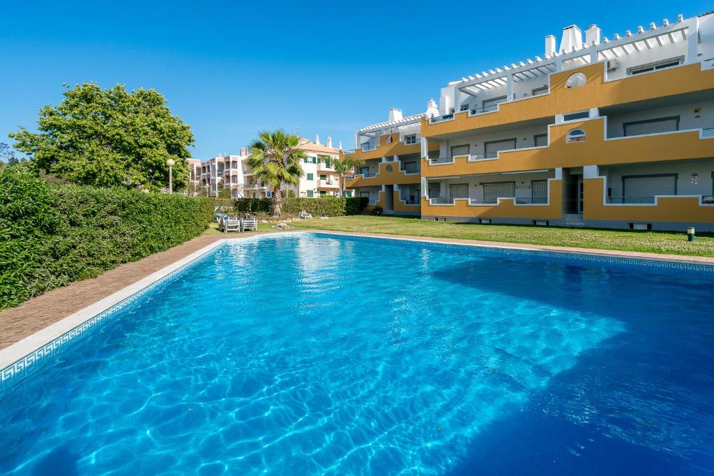 Appartement T3 Vilamoura with swimming pool Rua de Volta dos Jacarandás 8125-406 Vilamoura