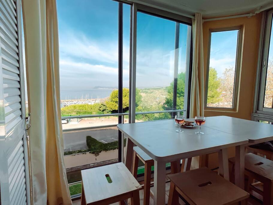 Appartement T3 vue mer exceptionnelle 2 Allée des Embruns 83140 Six-Fours-les-Plages